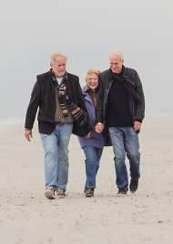 Filmwelt Verleihagentur: Der verlorene Mann - Kino - Hanne (Dagmar Manzel), Bernd (August Zirner, r.) und Kurt (Harald Krassnitzer)